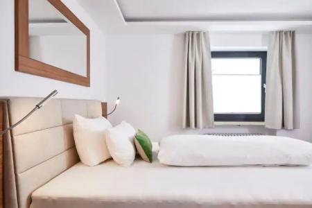 Rosenstock - Erwachsenen- Adults only 15 plus - 40