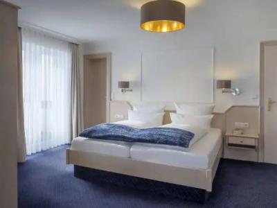 Rosenstock - Erwachsenen- Adults only 15 plus - 3