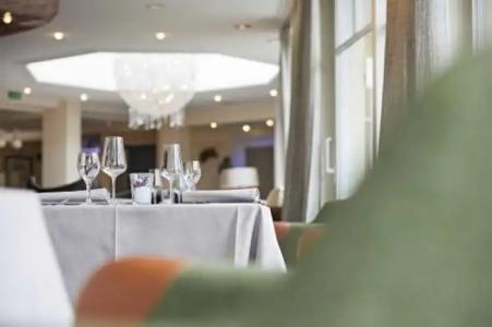 Rosenstock - Erwachsenen- Adults only 15 plus - 27