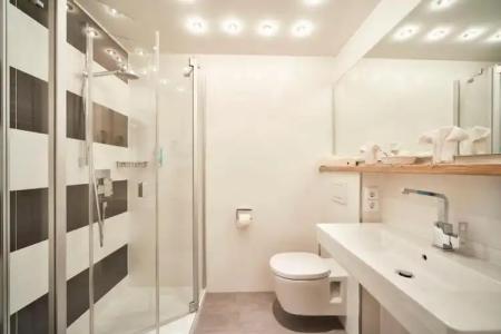 Rosenstock - Erwachsenen- Adults only 15 plus - 36