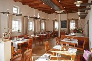 Gasthaus & Hotel "Zum Hirschen", Fellbach