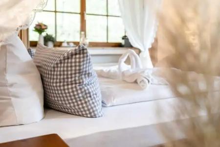 Blaue Gams ***S - 148