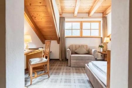 Blaue Gams ***S - 98