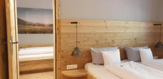 Blaue Gams ***S - 115