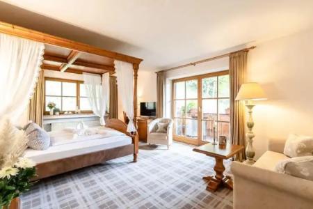 Blaue Gams ***S - 155