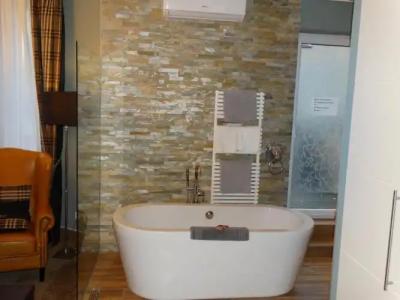 Boutique-GEORGES - 77