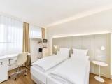 Standard room with city view