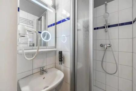 a&o Düsseldorf Hauptbahnhof - 10