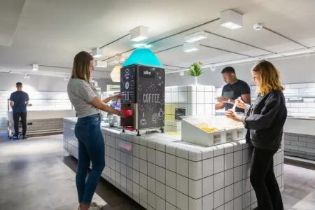 a&o Düsseldorf Hauptbahnhof - 31