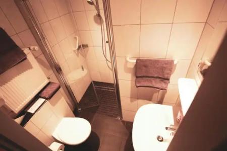 Am Vogelsanger Weg - 25