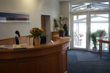 Am Vogelsanger Weg - 1