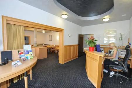 Am Vogelsanger Weg - 13