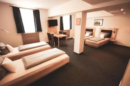 Am Vogelsanger Weg - 36