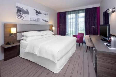 Sheraton Duesseldorf Airport - 25