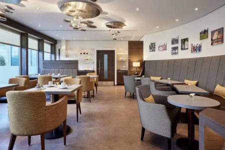 Sheraton Duesseldorf Airport - 68