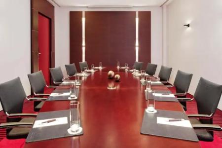 Sheraton Duesseldorf Airport - 10