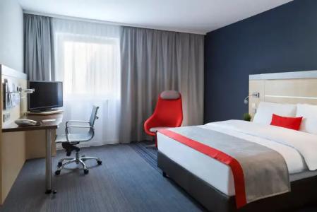 Holiday Inn Express Duesseldorf City Nord, an IHG - 3