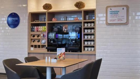 Holiday Inn Express Duesseldorf City Nord, an IHG - 22