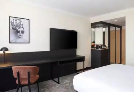 Hilton Düsseldorf - 26