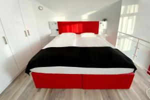 DORMERO Hotel Düsseldorf, Dusseldorf