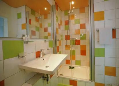 DORMERO Düsseldorf - 6