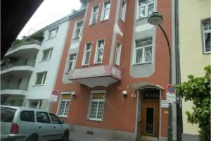 Hotel Karolinger, Dusseldorf