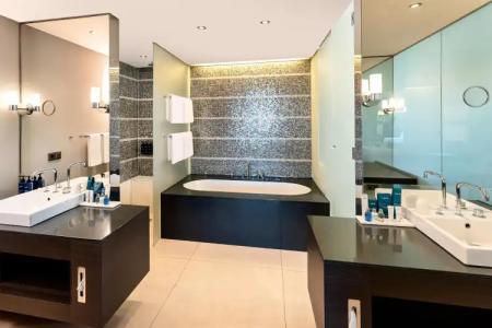 Radisson Blu Media Harbour, Düsseldorf - 75