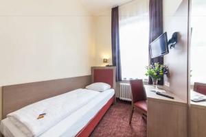 Hotel Maxim Düsseldorf City, Dusseldorf