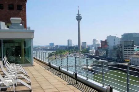 Courtyard by Marriott Duesseldorf Hafen - 15