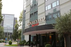 Courtyard by Marriott Düsseldorf Seestern Mini-hotel, Dusseldorf