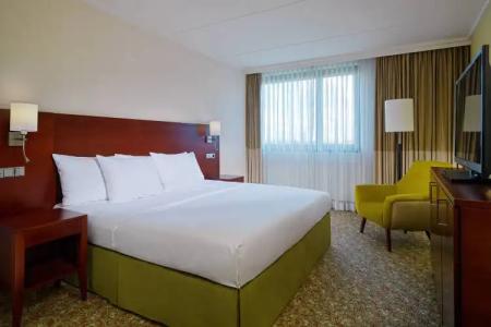 Courtyard by Marriott Dusseldorf Seestern - 6