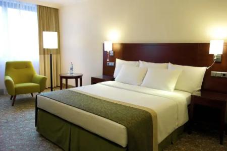 Courtyard by Marriott Dusseldorf Seestern - 13