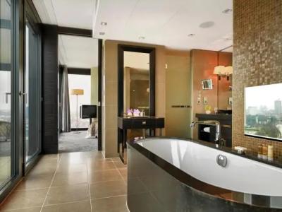 Hyatt Regency Dusseldorf - 72