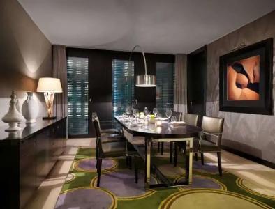 Hyatt Regency Dusseldorf - 1