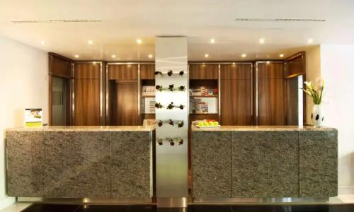 Living Düsseldorf - 1