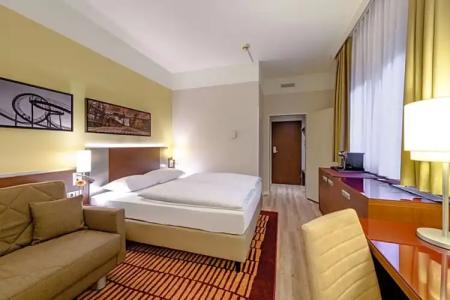 Mercure Duisburg City - 108