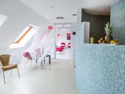 DORMERO Dresden Airport - 12