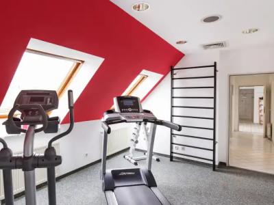 DORMERO Dresden Airport - 22