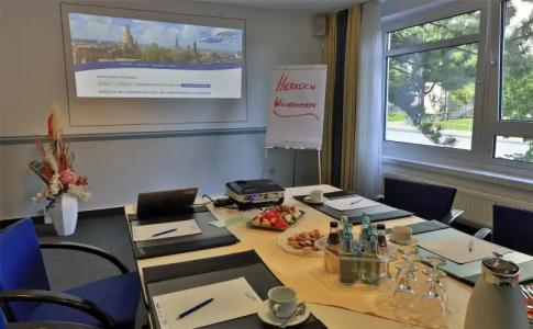 Am Terrassenufer - 17