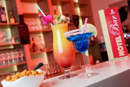 AMEDIA Dresden Elbpromenade - 12