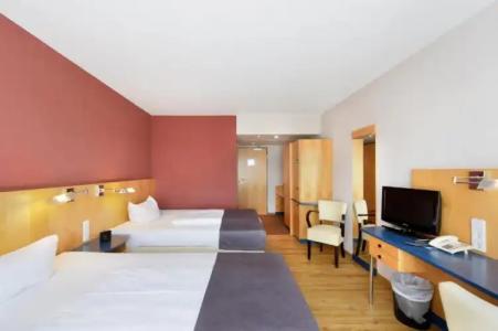 AMEDIA Dresden Elbpromenade - 40