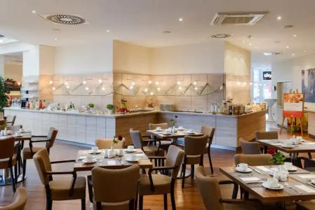 AMEDIA Dresden Elbpromenade - 24