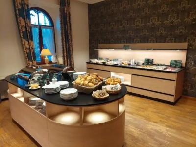 Bayerischer Hof Dresden - 42