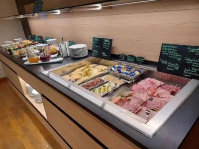 Bayerischer Hof Dresden - 41