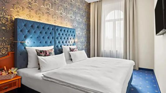 Bayerischer Hof Dresden - 3