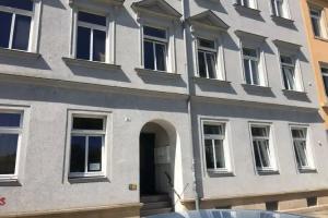 A bed Privatzimmer - Nichtraucherpension, Dresden