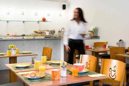 SleepinRoomz Boutique - 11