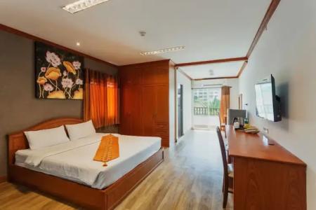 V Residence - 34