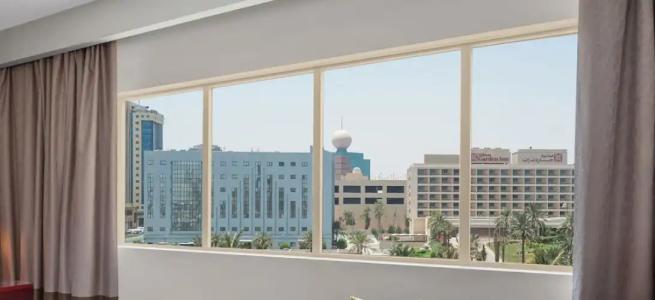 DoubleTree by Hilton Ras Al Khaimah - 37