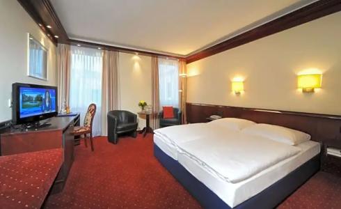 Best Western zur Post - 61